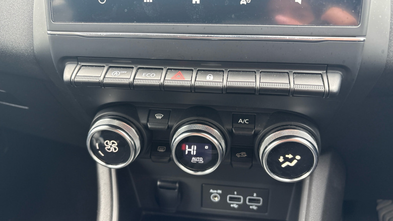 Renault Captur 1.0 TCE 90 Iconic 5dr Petrol Hatchback